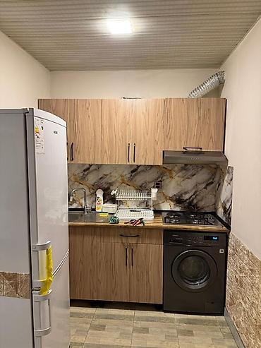 Günlük kirayə evlər: Kirayə üçün həyət evi - 1 mərtəbəli həyət evi, hasarlı sahə - — 4