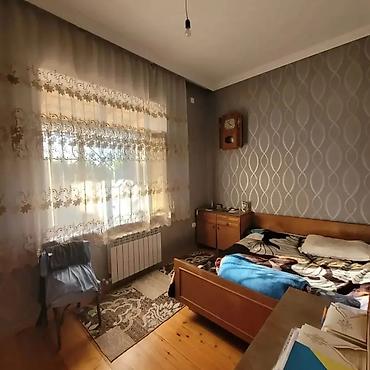evler gence: 5 otaqlı, 1000 kv. m, Kredit yoxdur, Orta təmir — 8