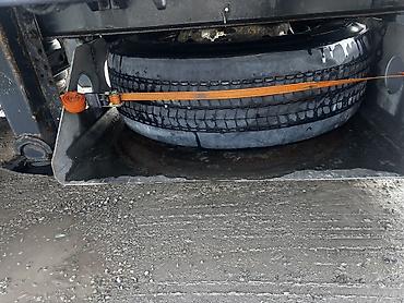 Грузовики: Грузовик, Volvo, Стандарт, 7 т, Б/у — 12
