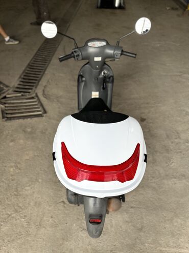 мото китай: Скутер Suzuki, 50 куб. см, Бензин, Колдонулган