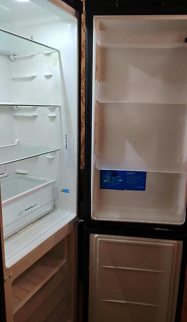 xaladelnik ev: İşlənmiş 2 qapılı Indesit Soyuducu Satılır, rəng - Qara — 3