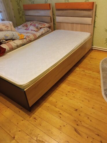 Çarpayılar: Təknəfərlik çarpayı, Matras ilə, Azərbaycan