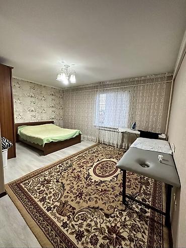 Продажа коттеджей и домов: Продается 2-х уровневый дом в Ж/М Биримдик-Кут, 9-я улица Площадь — 15