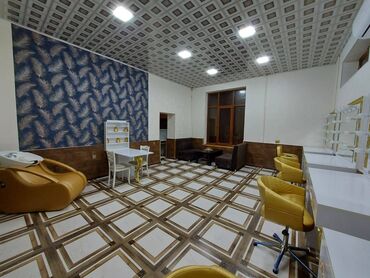 Digər kommersiya daşınmaz əmlakı: Həzi aslanov metrosuna yaxin 70 kv ümumi olan obyekt salon ayi 800 — 1