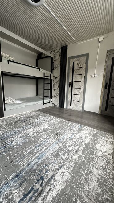 Посуточная аренда домов: 80 м², 5 комнат — 5