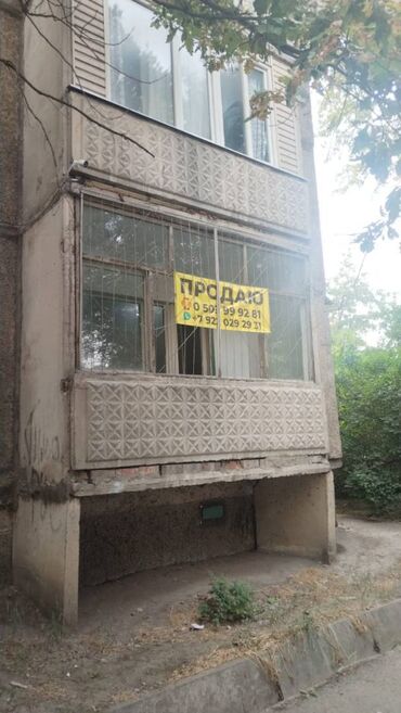 1 комнатная квартира без мебели: 1 комната, 35 м², 105 серия, 1 этаж, Старый ремонт