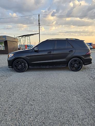 x class: Mercedes-Benz ML-Class AMG: 2013 г., 5.5 л, Автомат, Бензин, Кроссовер — 4