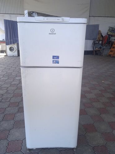 резинки на холодильник: Холодильник LG, Б/у, Двухкамерный, No frost, 1 * 160 * 8