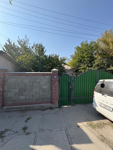 Продажа домов: Дом, 220 м², 9 комнат, Собственник, Старый ремонт — 7