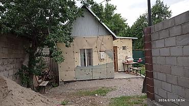 на короткий срок: 28 м², 2 комнаты, Старый толчок рынок / базар, Парам без детей — 10