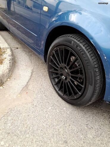 Audi: Audi A4: 1.6 l. | 2002 έ. Χάτσμπακ — 8