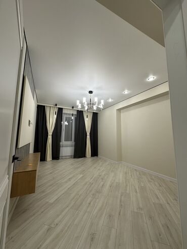 хата кок жар: 2 комнаты, 66 м², Сталинка, 4 этаж, Дизайнерский ремонт