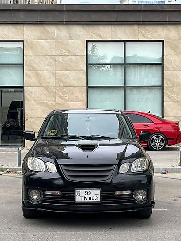 mitsubishi az: Mitsubishi Airtrek (Black) – şəhər və uzun yol üçün çox yönlü kompakt — 4