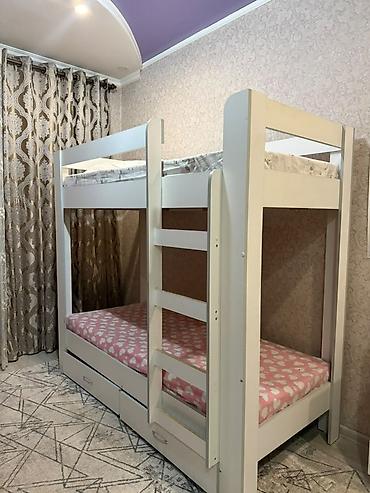 plaud note: Двухъярусная кровать белого цвета для детской/подростковой комнаты — 1