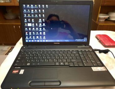 notebook modem: Toshiba noutbuk, teze kimidir, ishleyir