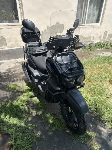 Скутер ТАНК 150 кубовый, по документам и экспертизе 49. Покупал за