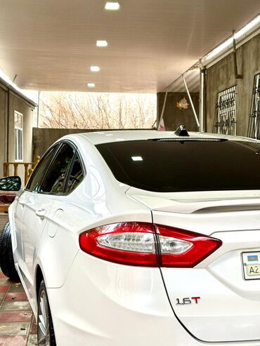 Ford: Ford Fusion: 1.6 l | 2014 il 180525 km Sedan — 12