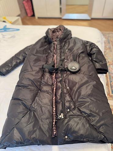 Üst geyimi: Fendi, 4XL — 3