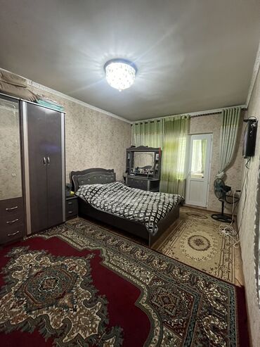 1 комнатная квартира продаю: 1 комната, 36 м², 105 серия, 1 этаж