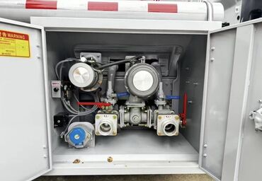 Грузовики: Грузовик, Shacman, Новый — 15