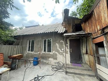 Продажа коттеджей и домов: 2 комнаты, 60 м², 3 соток, Бишкек, Восточный (старый) автовокзал Собственник — 16