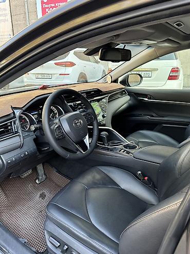 byd e2 2025: Toyota Camry: 2018 г., 2.5 л, Вариатор, Гибрид, Седан — 9