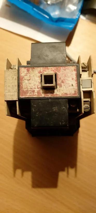 Ostali elektro materijali: ISKRA KONTAKTOR K25 220VAC | ISKRA kontaktor K25 220VAC, demontiran — 1