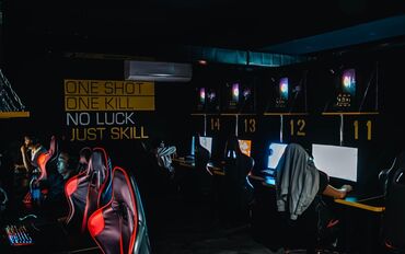 Другая коммерческая недвижимость: 📍ул. Абдраимова Ишембая 🔘Этажи -1/9 🔘326,3м² Продаётся готовый — 7