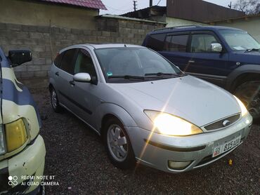 мерседес 124 200: Ford Focus: 2002 г., 2 л, Механика, Бензин, Хетчбек