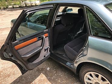 Audi: Audi 100: 1992 г., Механика, Бензин, Седан — 19