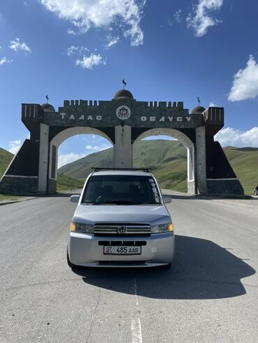 битый лексус: Honda Mobilio: 2005 г., 1.5 л, Вариатор, Бензин, Минивэн