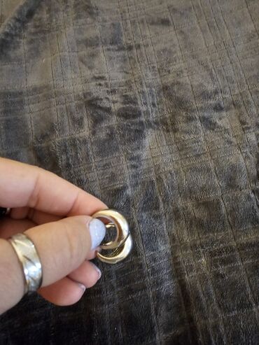 elegantan kompletic br: Nakit, mindjuse, ogrlica, prsten. Dogovor
