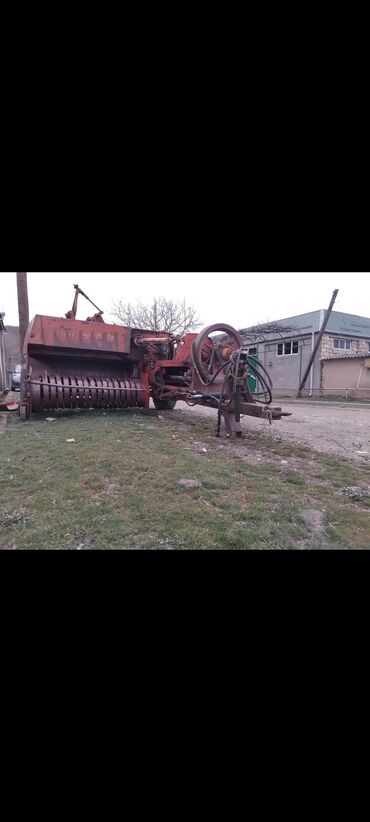 Traktor qoşquları: Presbaqlayan kirgizstan super işlək vəziyətdədir leş deyil başı çıxan