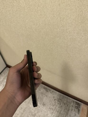 Apple iPhone: IPhone 14 Pro, Б/у, 256 ГБ, Черный, Защитное стекло, 86 % — 4