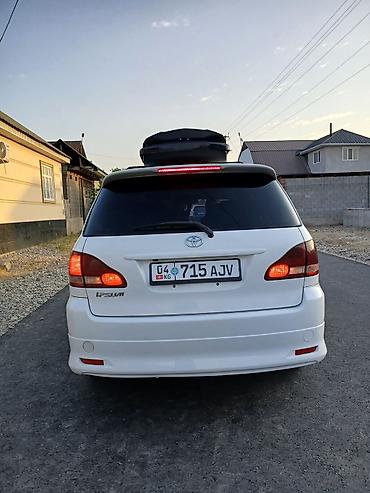 terrano 2: Toyota Ipsum: 2002 г., 2.4 л, Автомат, Бензин, Минивэн — 7