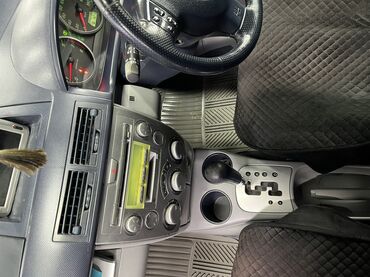 Mazda: Mazda Verisa: 2004 г., 1.5 л, Автомат, Бензин, Хэтчбэк — 5