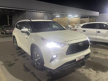 hybrid: Toyota Highlander: 2021 г., 2.5 л, Гибрид, Кроссовер — 2