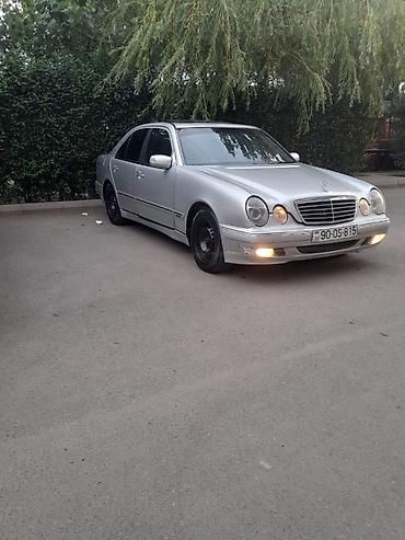 Продажа авто: Mercedes-Benz 220: 2.2 л | 2000 г. Седан — 4
