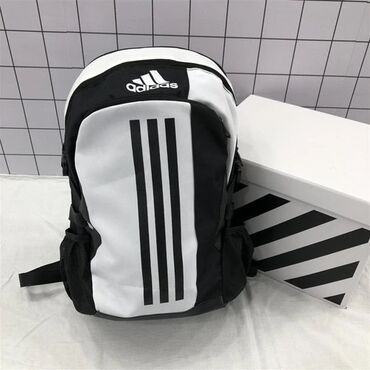 школный рюкзак: Продам спортивный рюкзак от адидаса. Качество шикарная Доставка по Кр