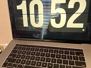 Apple MacBook: Apple MacBook Pro noutbuk - Ekran: 13.3" Retina, incə kənarlı, True — 5