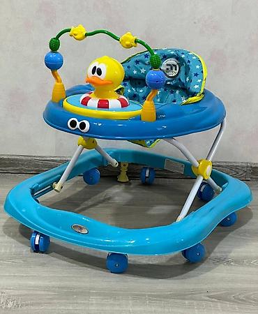 Xodunoklar: Uşaq gəzdiricisi Bambi M 3501, artıq müstəqil oturan körpəni — 4