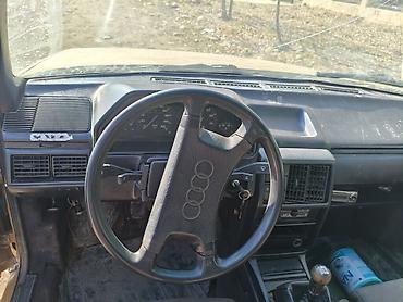 Audi: Audi 100: 1986 г., Седан — 7