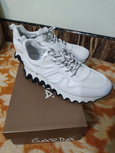 лоро пиано обувь женская летняя: Новыекожа, белоснежные, размер 38, производство Турция. Заказали