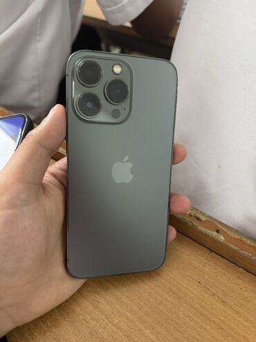 Apple iPhone: IPhone 13 Pro, Б/у, 128 ГБ, Space Gray, 82 %
