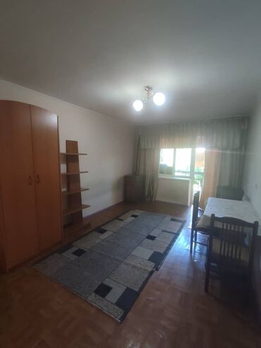 Куплю квартиру: 2 комнаты, 45 м², Индивидуалка, 3 этаж, Старый ремонт
