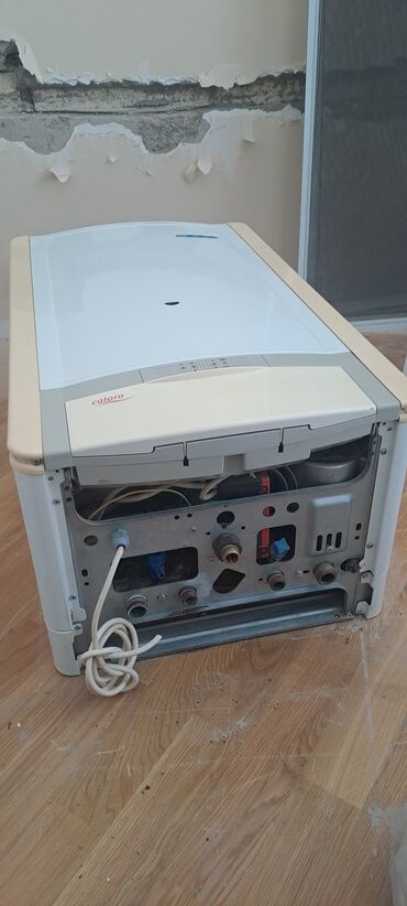Quru inşaat materialları: Məhsul: Qazan və radiatorlar dəsti kombi 4 eded rodiyatir - Qazla
