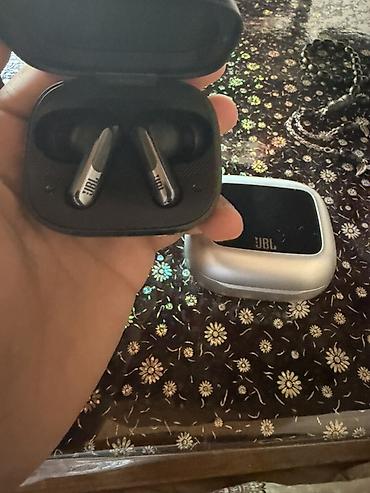 ua40j5200ak samsung tv: Yeni Simsiz (Bluetooth) Qulaqcıqlar, JBL, rəng - Gümüşü — 3