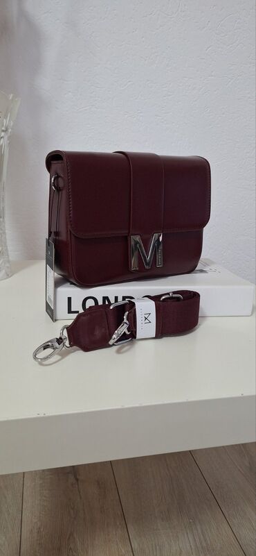 Torbe: Novi model mona tasne 4000 na lalafo.rs — 6 Torbe: Novi model mona tasne 4000 — 6