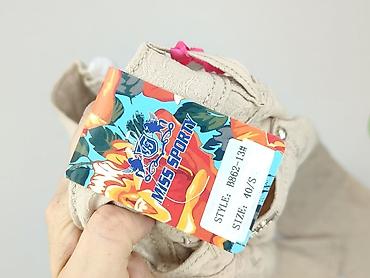 pull and bearç: Spodnie materiałowe damskie, rozmiar S — 4