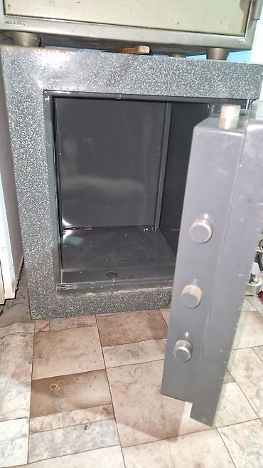 Сейфы для денег и документов: СЕЙФЫ. !!! Огнестойкий взломостойкий, цена: договорная. У нас — 5